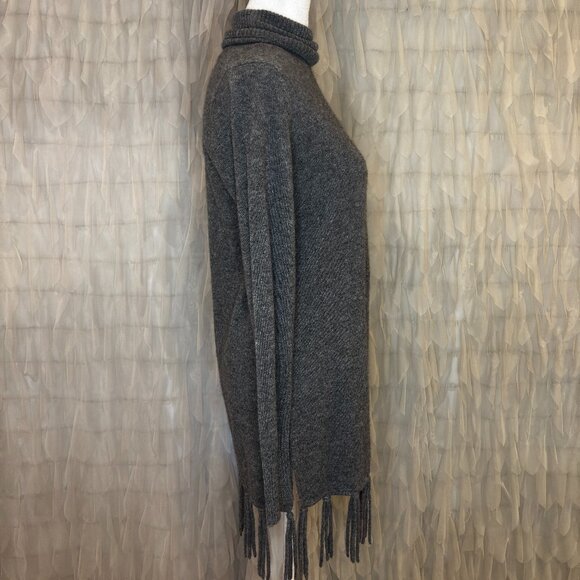 Neiman Marcus 100% Cashmere Fringe Hem Turtleneck Sweater | Gray | Women’s Small - Picture 3 of 6